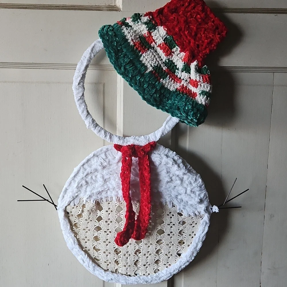 Hand Crafted Crochet Wire Frame Snowman Christmas Decor Handmade Holiday Wreath